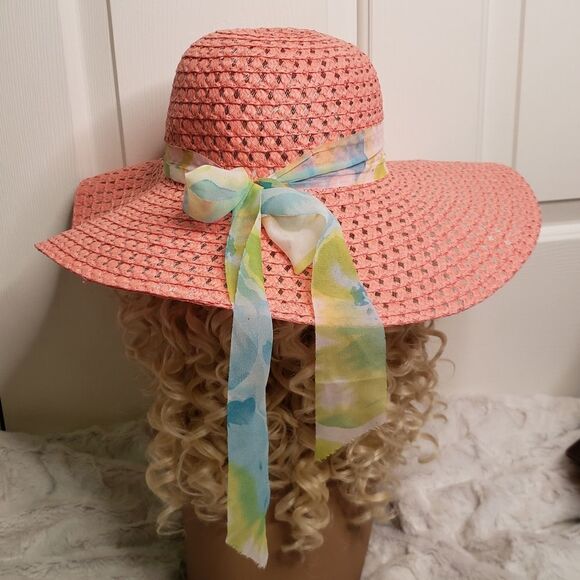 Floppy Hat  - Picture 7 of 9